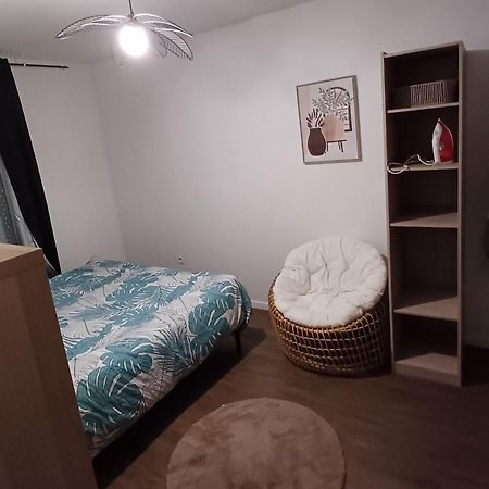 Apparemment Cosy Avec Parking Exterieur Gratuit Apartment อุลเน-ซู-บัว ภายนอก รูปภาพ